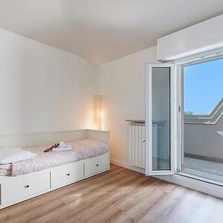 Matta 400 Mt From The - Happy Apartment *