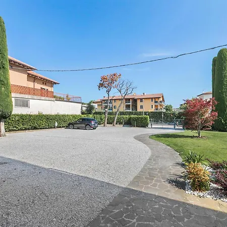 Apartment Matta 400 Mt From The - Happy Sirmione