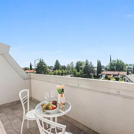 Apartment Matta 400 Mt From The - Happy